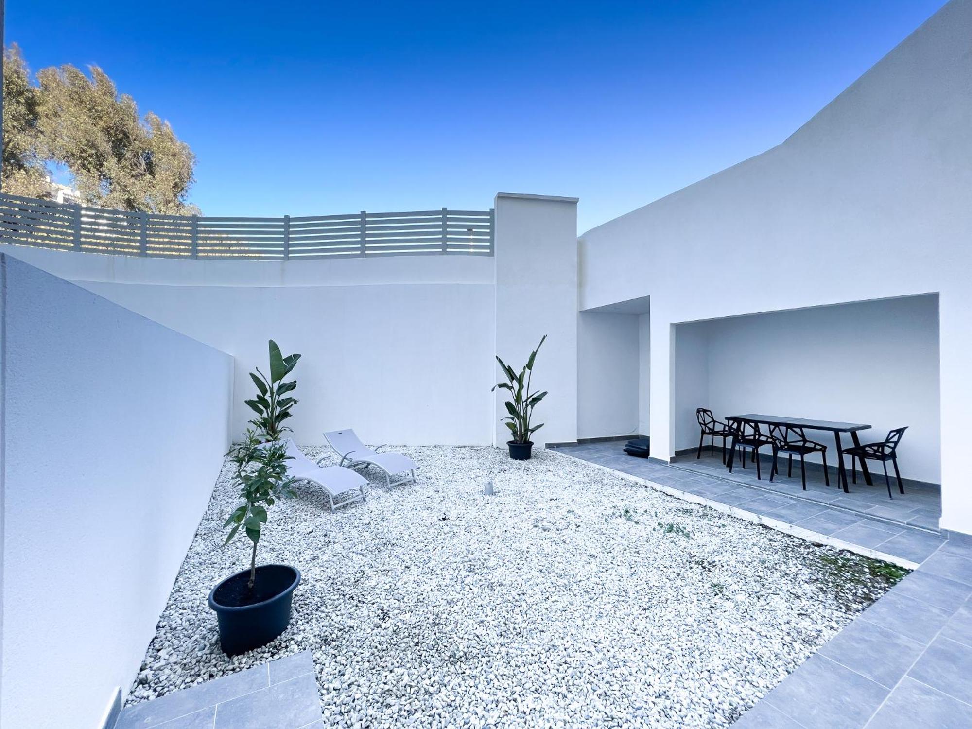 Apartment In Manilva, Just A Few Steps From The Beach Exterior photo